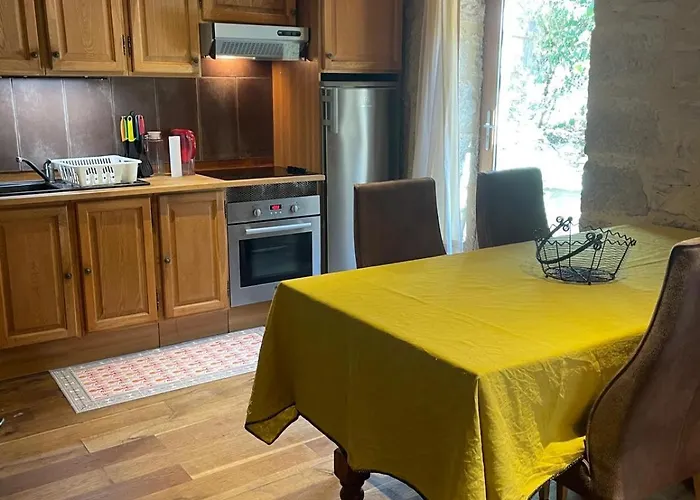 D'angele Saint-Chamarand